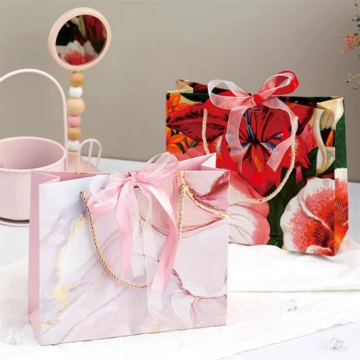Custom Ribbon Bows Floral Gift Bags