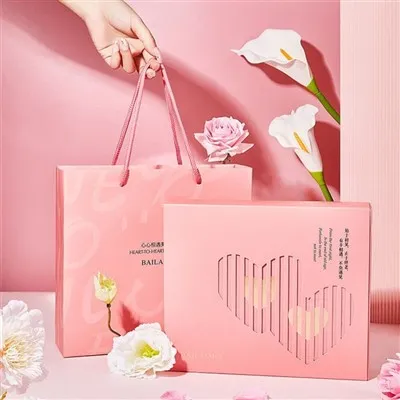 Cardboard Cosmetics Makeup Set Gift Box