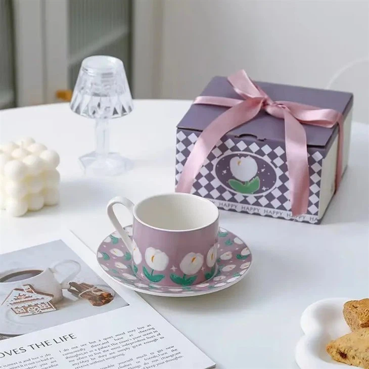 Tulip Ceramic Coffee Cup Gift Box